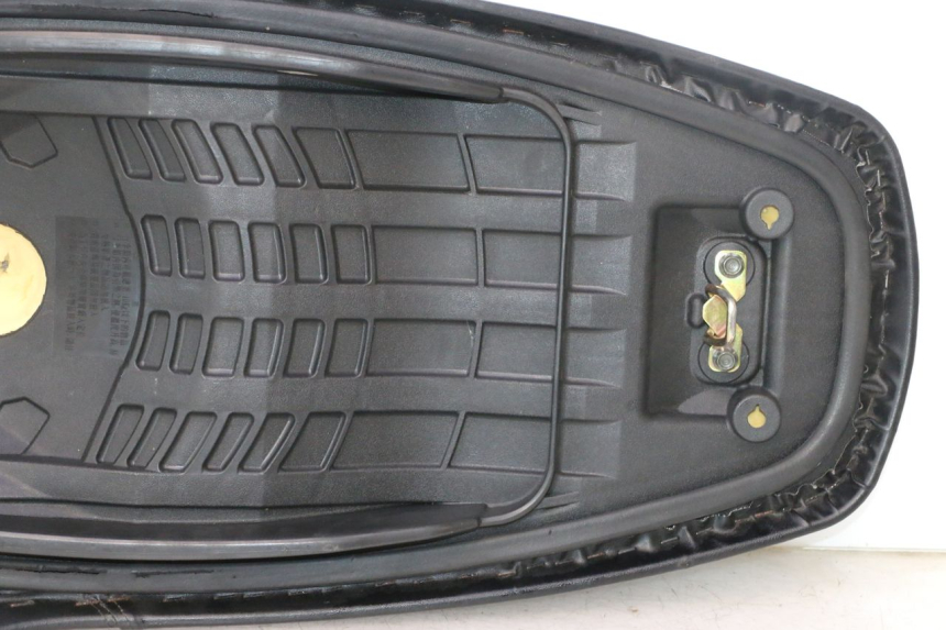 photo de SEAT SYM ORBIT III 3 4T 50 (2021 - 2025) - Detailed visual inspection