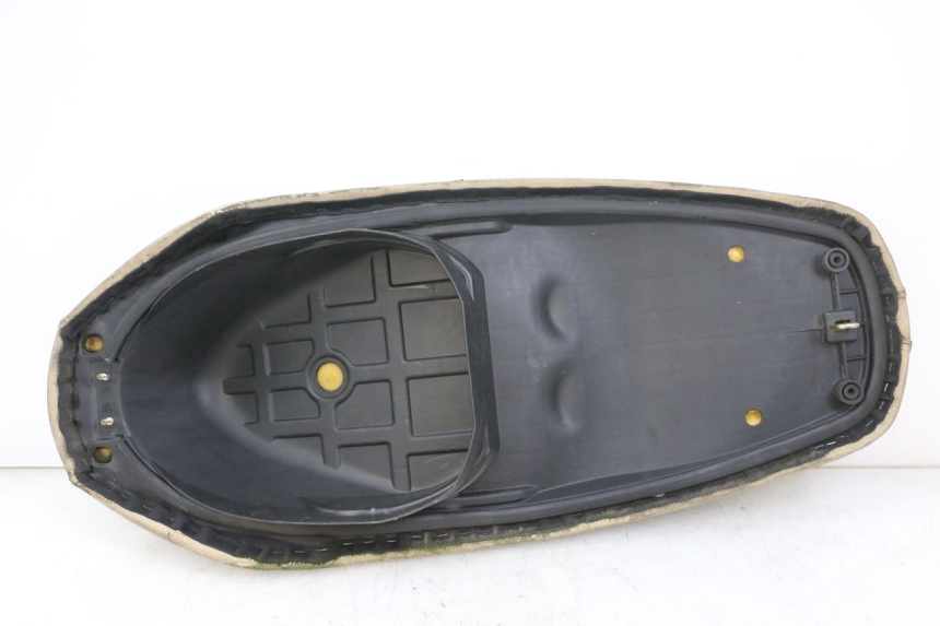 photo de SEAT PEUGEOT BELVILLE 125 (2017 - 2021) - Fixing points details