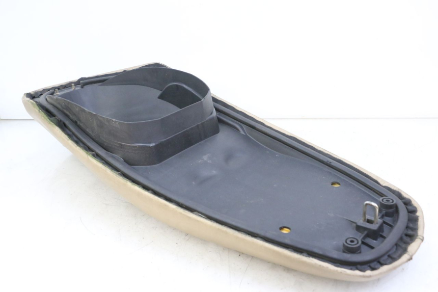 photo de SEAT PEUGEOT BELVILLE 125 (2017 - 2021) - Surface and material condition