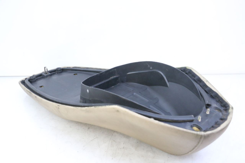 photo de SEAT PEUGEOT BELVILLE 125 (2017 - 2021) - Markings and original references