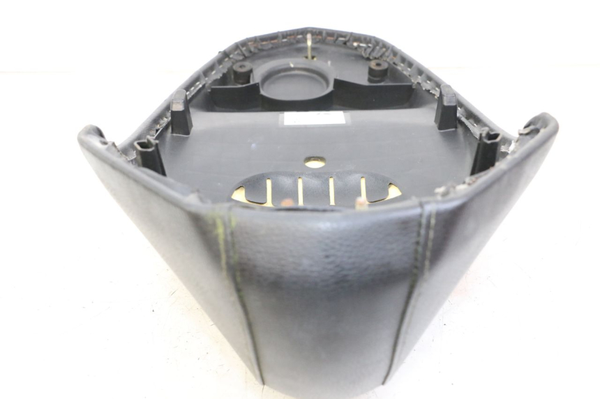 photo de SEAT PEUGEOT KISBEE 4T 50 (2018 - 2022) - Fixing points details