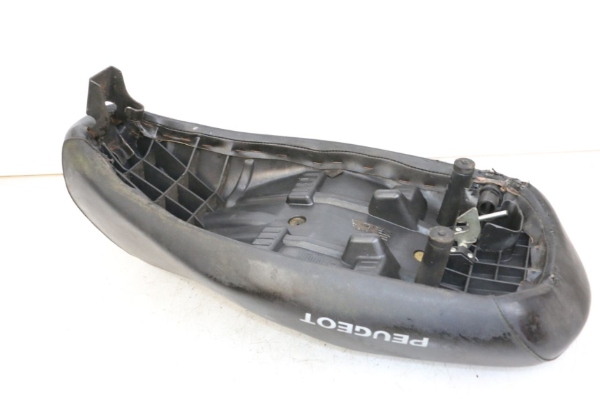 photo de SEAT PEUGEOT LUDIX 50 (2008 - 2017) - Fixing points details