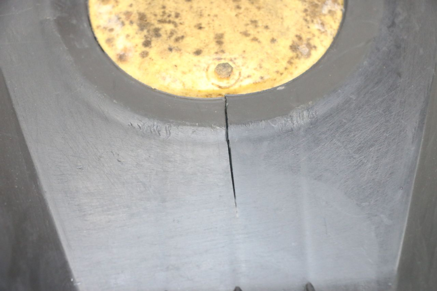 photo de SEAT PEUGEOT TKR TREKKER FURIOUS 50 (2005 - 2014) - Fixing points details