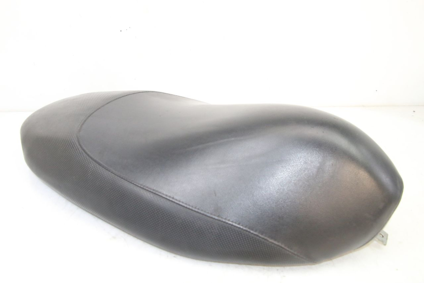 photo de SEAT PEUGEOT TREKKER TKR 50 (2005 - 2014) - Fixing points details