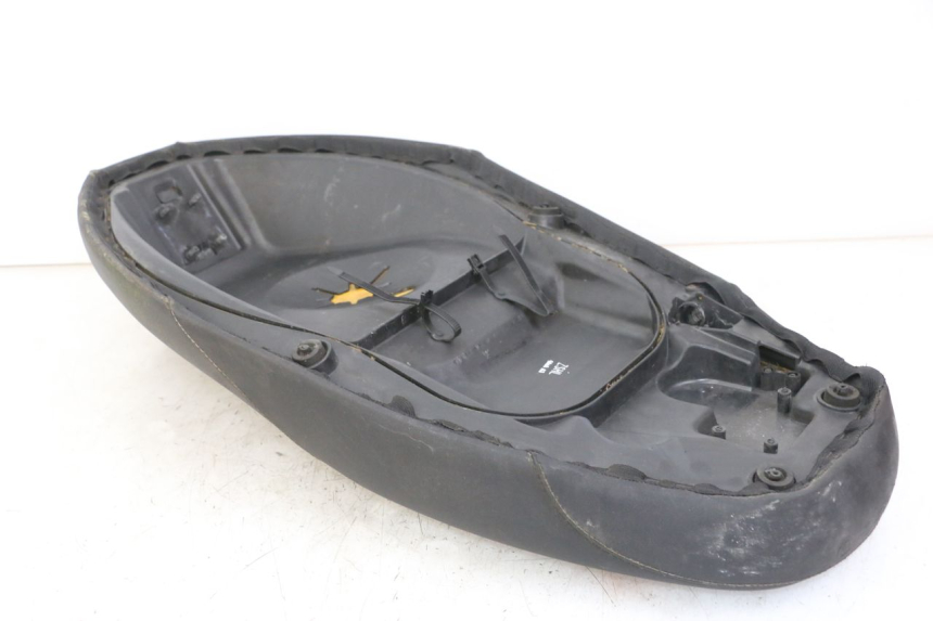 photo de SEAT PIAGGIO NEW TYPHOON 50 (2010 - 2017) - Checked used part