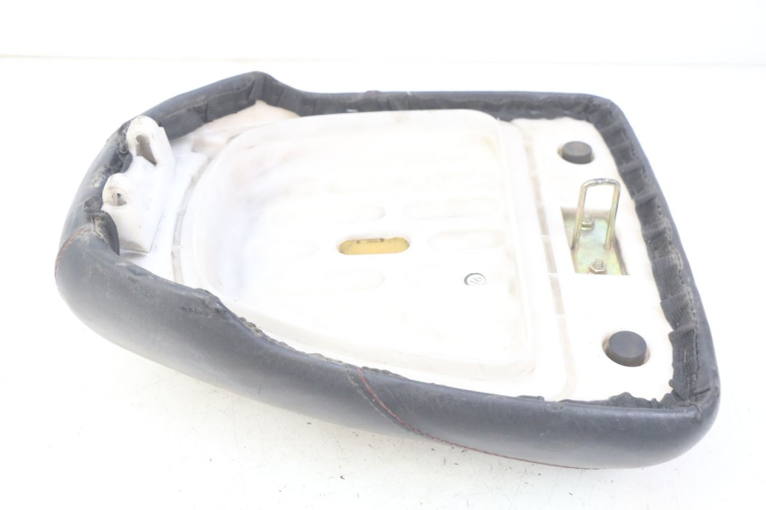 photo de SEAT RED ELECTRIC RED E PRO 1 (2017 - 2019) - Technical close-up