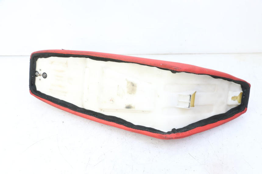 photo de SEAT APOLLO RFZ 125 - Fixing points details