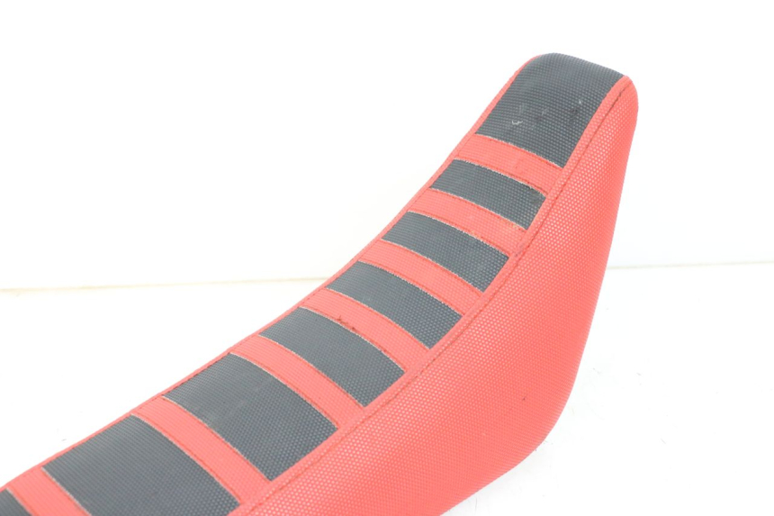 photo de SEAT APOLLO RFZ 140 - Fixing points details