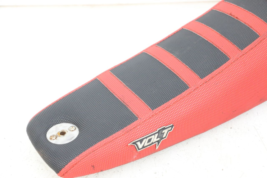 photo de SEAT APOLLO RFZ 140 - Surface and material condition