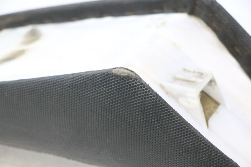 photo de SEAT APOLLO RFZ 140 - Markings and original references
