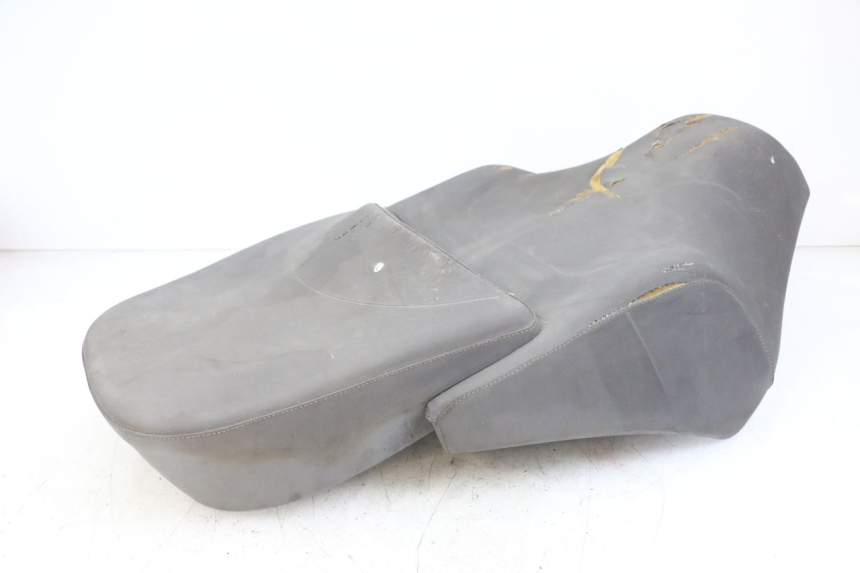 photo de SEAT APRILIA SCARABEO GT 125 (1999 - 2007) - Distinctive features