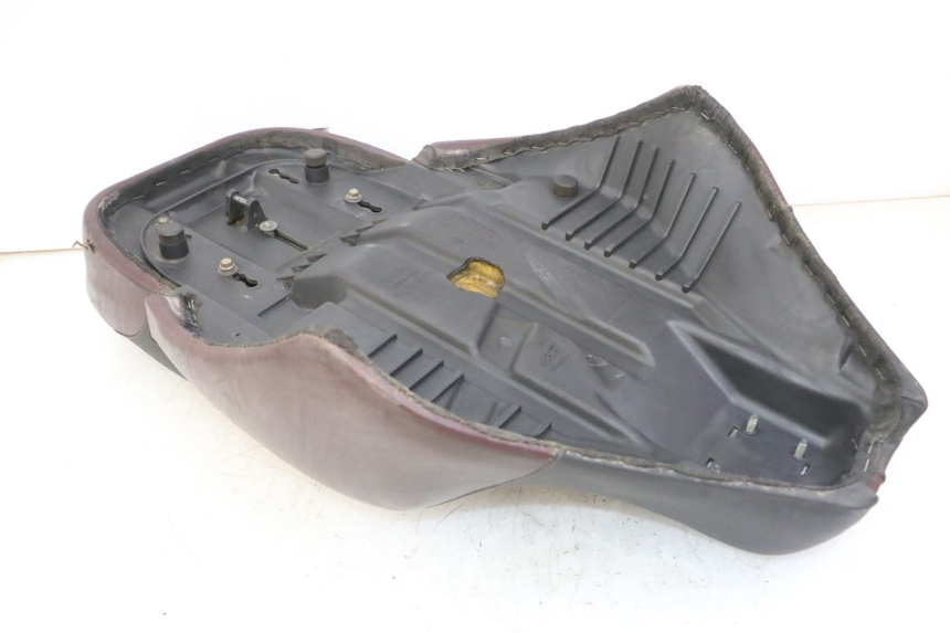 photo de SEAT APRILIA SCARABEO GT TOURING 125 (1999 - 2005) - Component detail