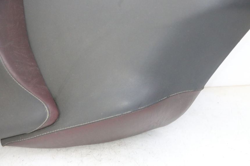 photo de SEAT APRILIA SCARABEO GT TOURING 125 (1999 - 2005) - Alternative angle