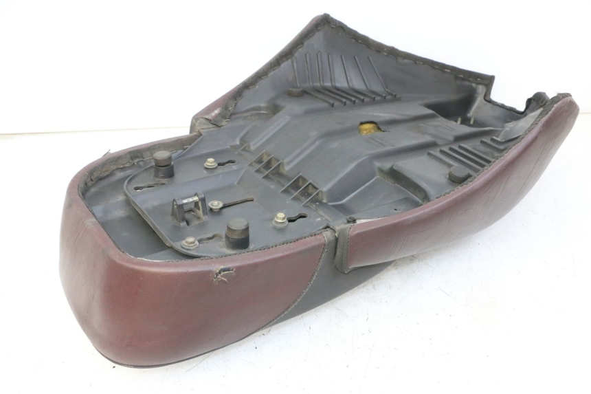 photo de SEAT APRILIA SCARABEO GT TOURING 125 (1999 - 2005) - Zoom on usage condition