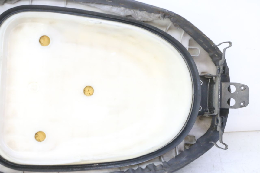 photo de SEAT HONDA SCV LEAD 100 (2003 - 2007) - Markings and original references