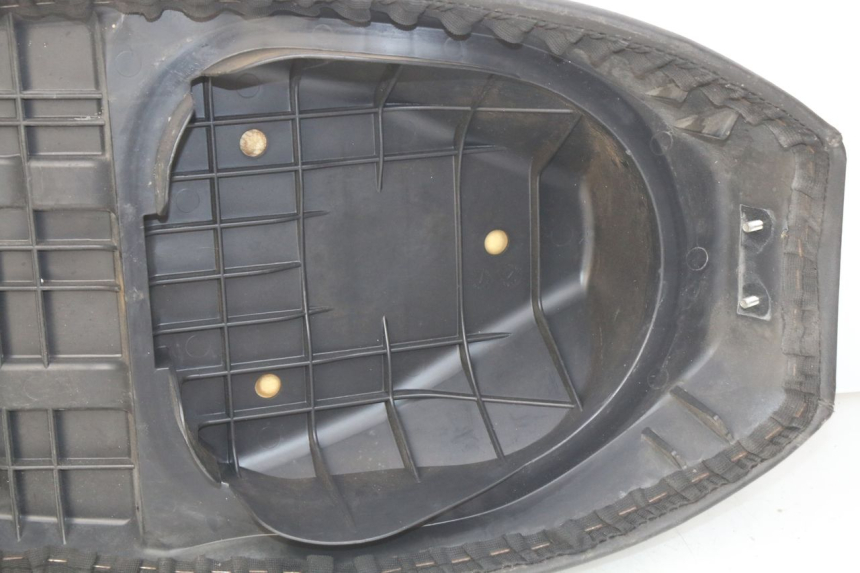 photo de SEAT SUZUKI SIXTEEN 125 (2008 - 2010) - Distinctive features