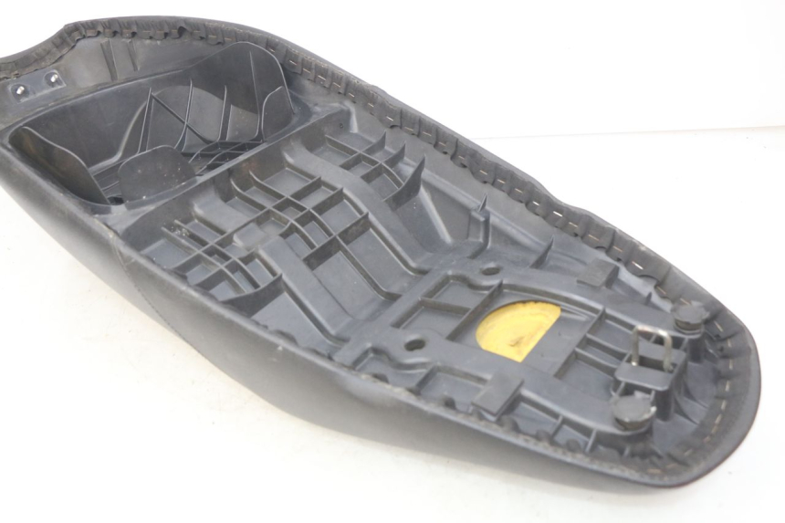 photo de SEAT SUZUKI SIXTEEN 125 (2008 - 2010) - Surface and material condition