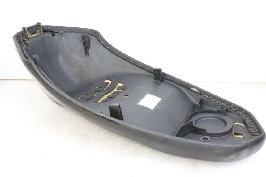 photo de SEAT PEUGEOT STREETZONE 2T 50 (2014 - 2019) - Fixing points details