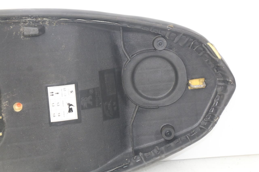 photo de SEAT PEUGEOT STREETZONE 4T 50 (2018 - 2023) - Distinctive features