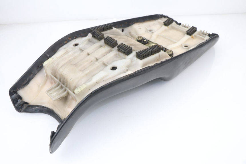 photo de SEAT SUZUKI GSX F GSXF 750 (1988 - 1998) - Focus on structure