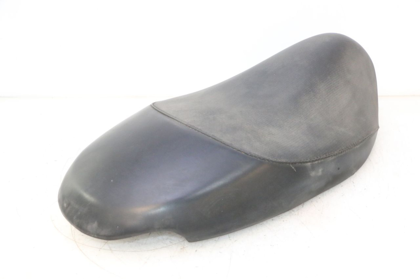 photo de SEAT PEUGEOT TREKKER 50 (1995 - 2004) - Focus on structure