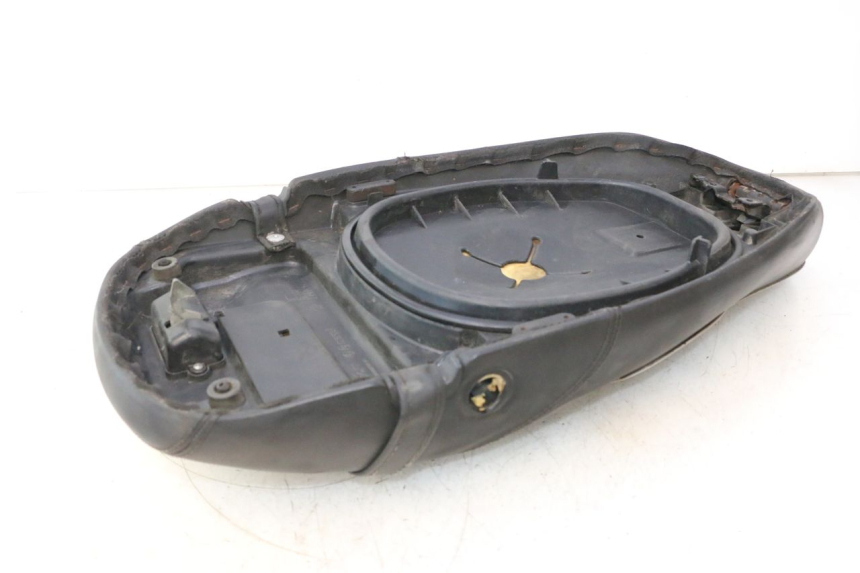 photo de SEAT PIAGGIO VESPA S 2T 50 (2007 - 2014) - Surface and material condition