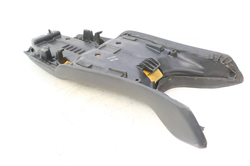 photo de SEAT HONDA VFR FI RC46 800 (1998 - 2001) - Fixing points details