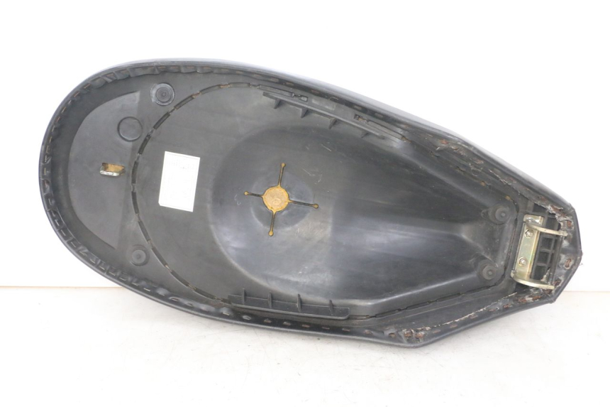 photo de SEAT PEUGEOT VIVACITY NEW 2T 50 (2008 - 2017) - Surface and material condition