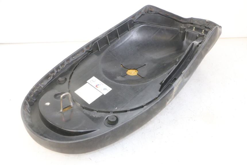 photo de SEAT PEUGEOT VIVACITY NEW 4T 50 (2008 - 2017) - Detailed visual inspection