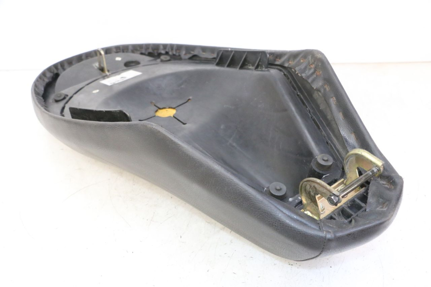 photo de SEAT PEUGEOT VIVACITY NEW 4T 50 (2008 - 2017) - Surface and material condition