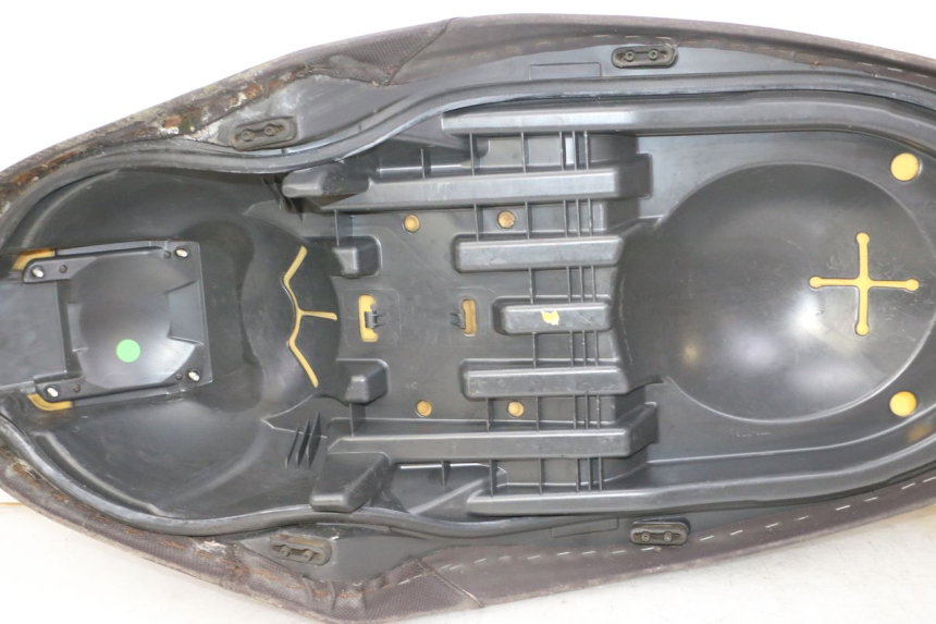 photo de SEAT YAMAHA X-MAX XMAX 250 (2006 - 2009) - Spare part profile view