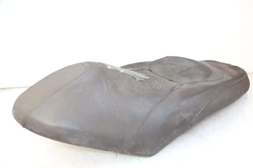 photo de SEAT YAMAHA X-MAX XMAX 250 (2006 - 2009) - Fixing points details