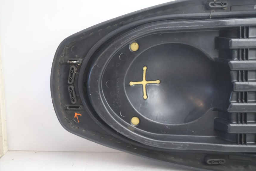 photo de SEAT YAMAHA XMAX X-MAX 125 (2006 - 2009) - Checked used part