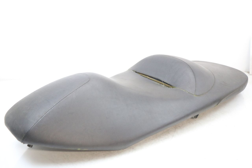 photo de SEAT PIAGGIO X10 125 (2012 - 2017) - Technical close-up