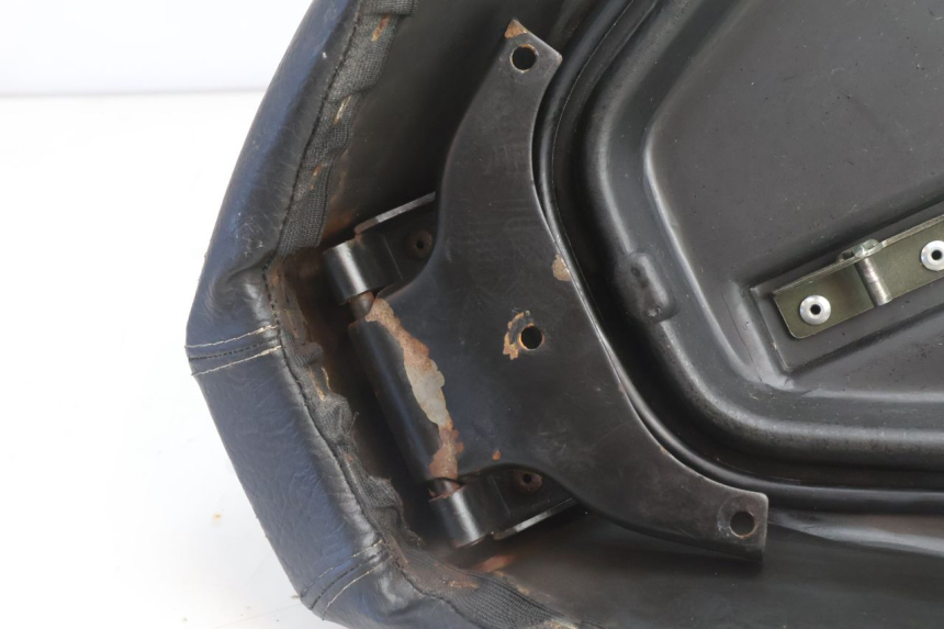 photo de SEAT PIAGGIO X9 AMALFI 180 (2000 - 2003) - Distinctive features