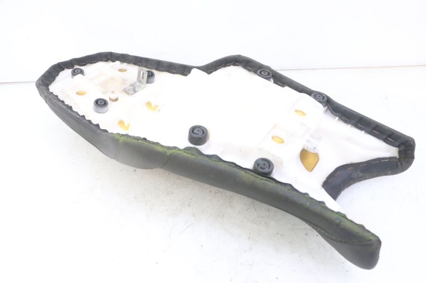 photo de SEAT YAMAHA XJ6 ABS 600 (2008 - 2016) - Product overview