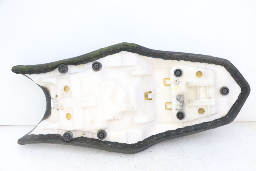 photo de SEAT YAMAHA XJ6 ABS 600 (2008 - 2016) - Markings and original references