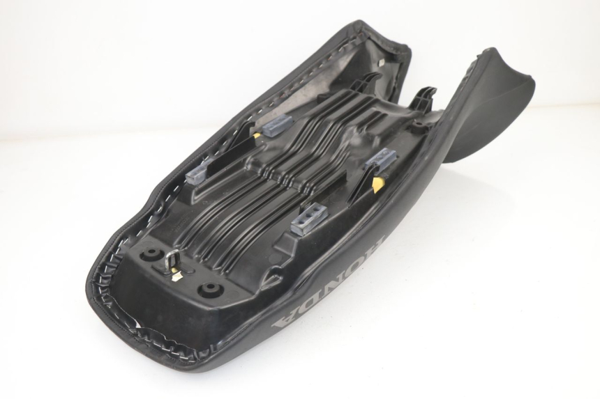 photo de SEAT HONDA XLV VARADERO 125 (2000 - 2006) - Alternative perspective