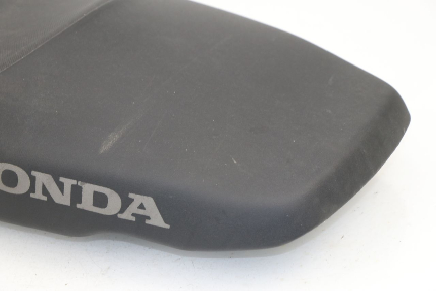 photo de SEAT HONDA XLV VARADERO 125 (2000 - 2006) - Markings and original references