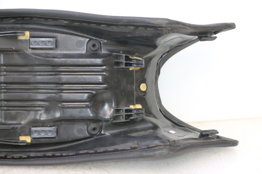 photo de SEAT HONDA XLV VARADERO 125 (2007 - 2012) - Product overview