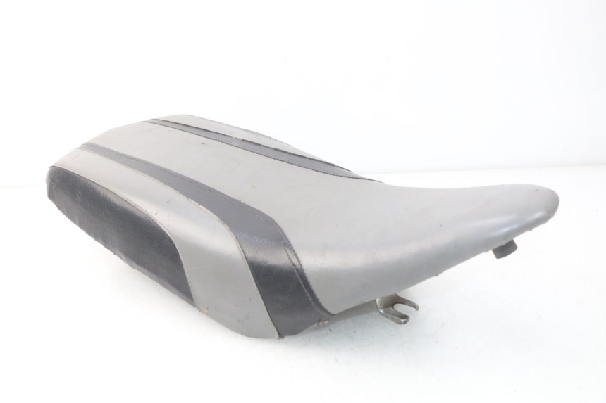 photo de SEAT SHINERAY XY150STE 150 - Fixing points details