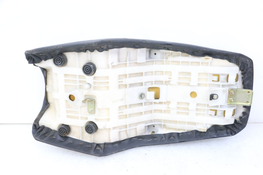 photo de SEAT YAMAHA FZS FAZER 600 (2001 - 2003) - Additional view of the item