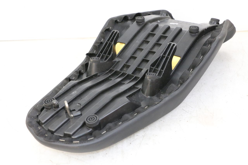 photo de SEAT YAMAHA TRACER 7 700 (2020 - 2024) - Fixing points details