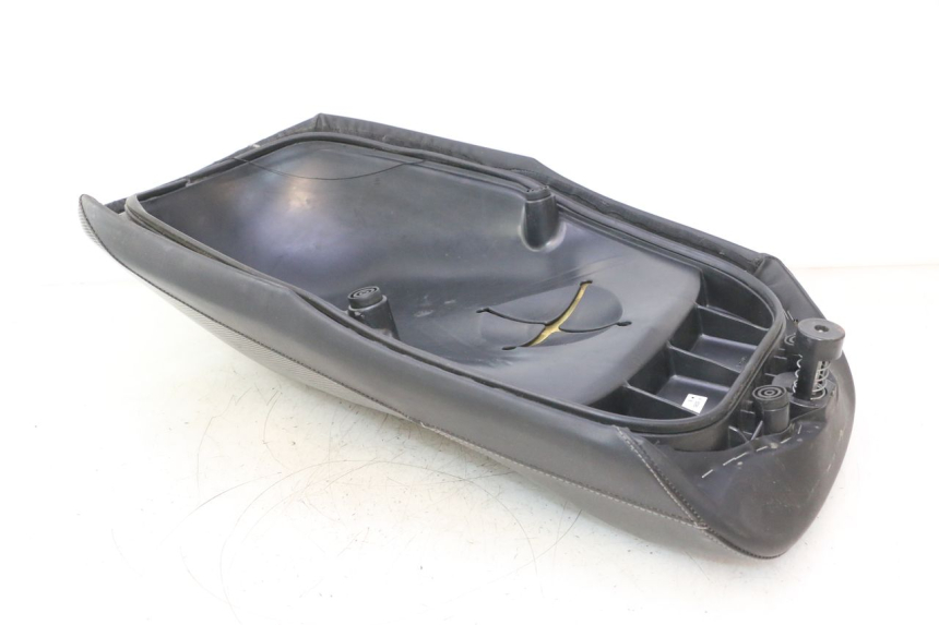 photo de SEAT YAMAHA YP MAJESTY 125 (2007 - 2010) - Alternative angle