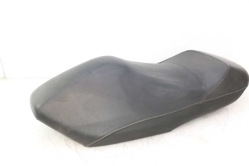 photo de SEAT YAMAHA YP MAJESTY 125 (2002 - 2006) - Surface and material condition