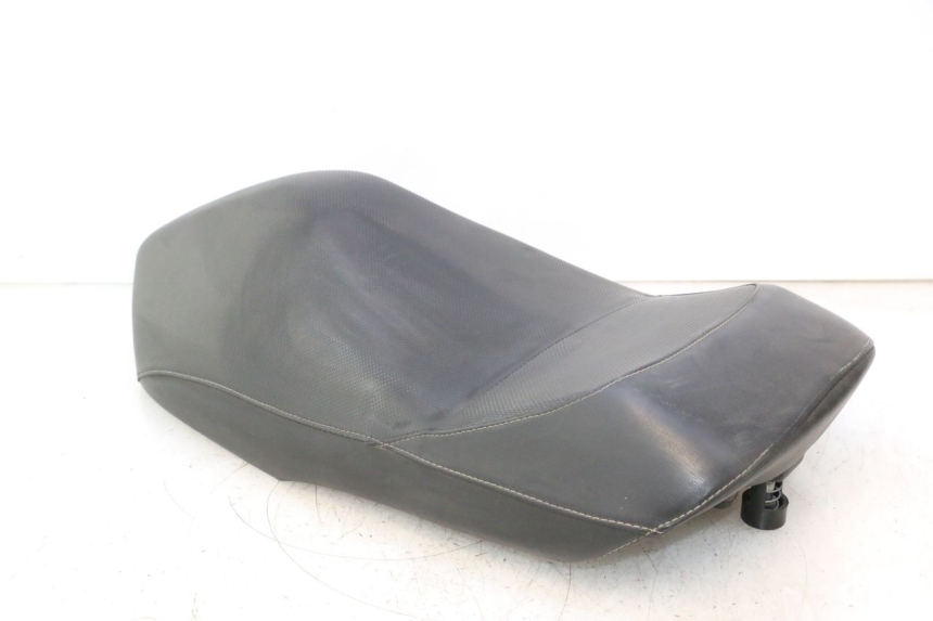 photo de SEAT YAMAHA YP MAJESTY 125 (2002 - 2006) - Checked used part