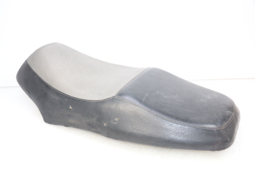 photo de SEAT YIYING YY50QT-10 50 (2007 - 2022) - Fixing points details