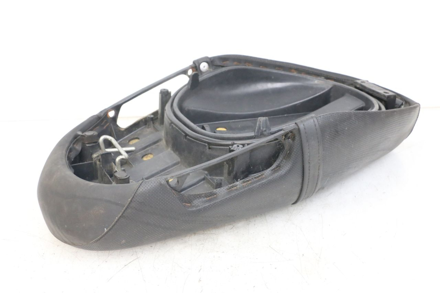 photo de SEAT PIAGGIO ZIP RST 50 (1996 - 1998) - Distinctive features