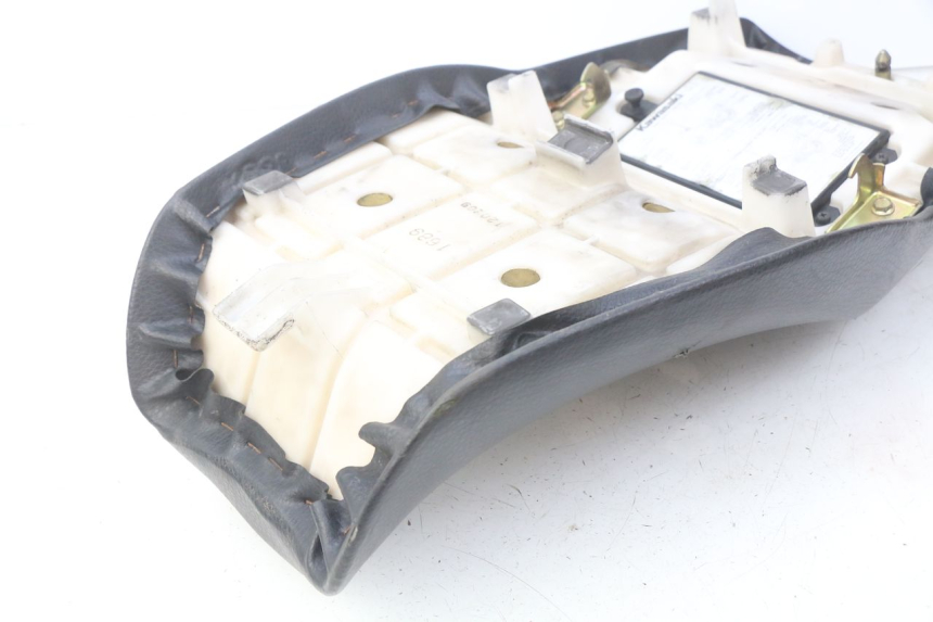 photo de SEAT KAWASAKI ZZR 600 (1995 - 2004) - Markings and original references