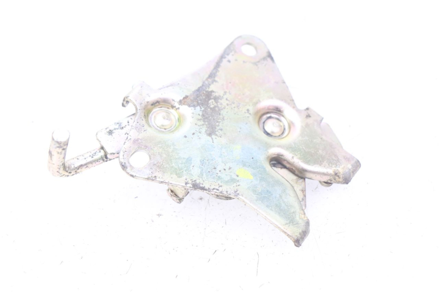 photo de SEAT LOCK SET HONDA CBR R 125 (2003 - 2006) - Zoom on usage condition